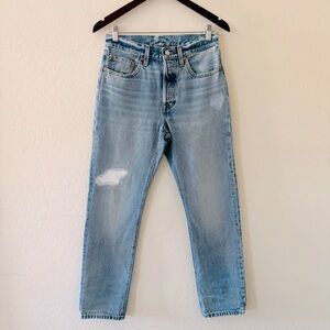 Levi's 501 Premium‎ Light Blue Straight Leg Embroidered Jeans Waist 29 Big E